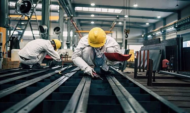 Bayraklı Hamal Kiralama